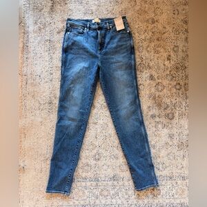 Madewell Women's Stovepipe Jeans in Dark Blue